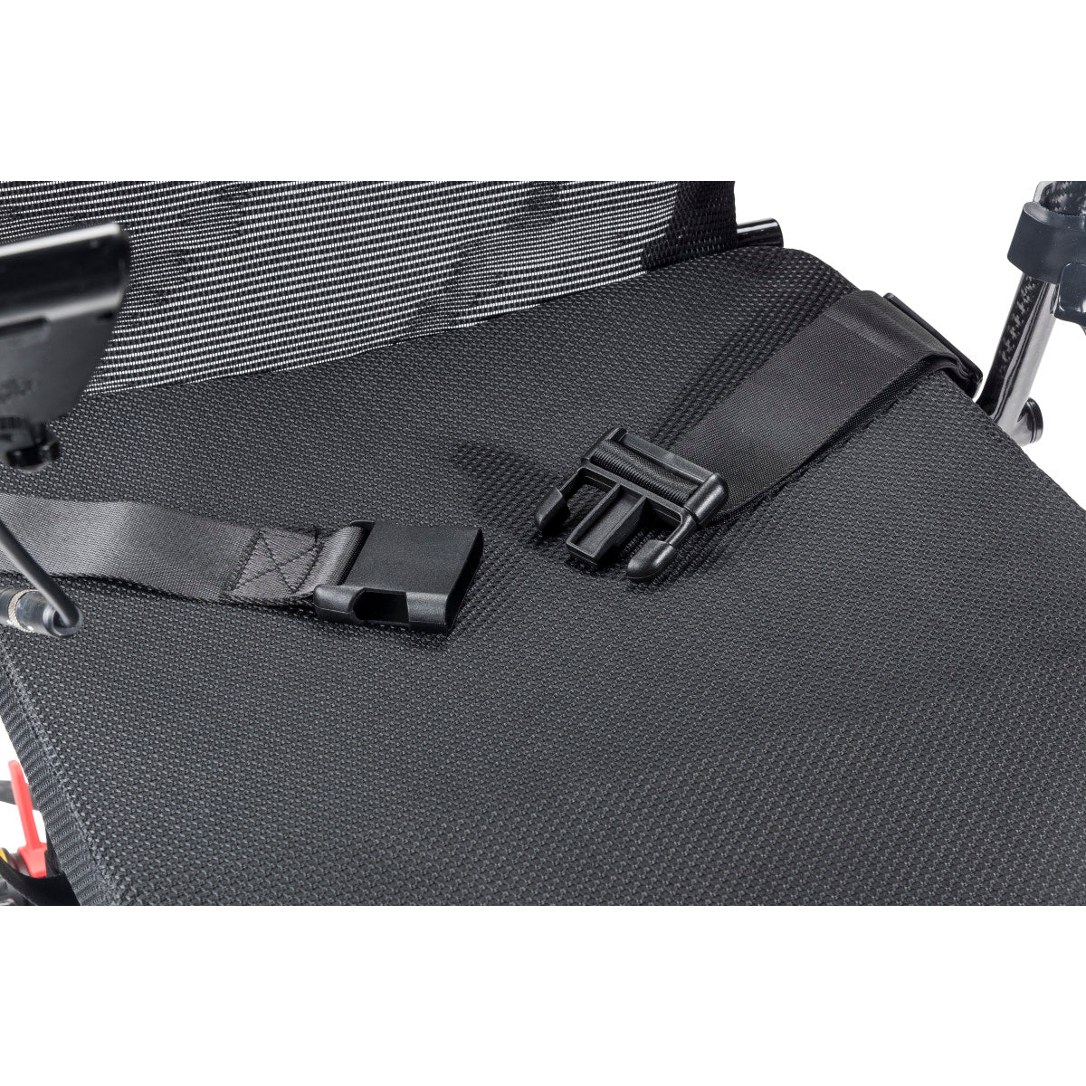 Close-up of the CarbonTouch seat and seat belt