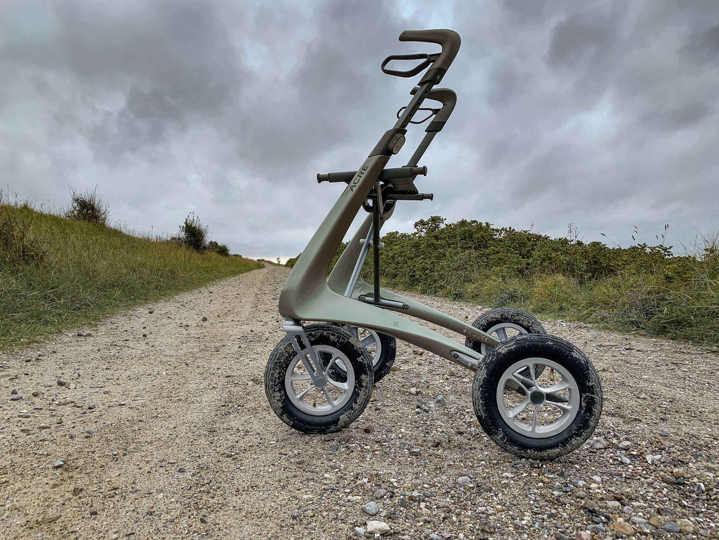 Lightweight Carbon Overland Rollator – byACRE Walker for Indoor & Outdoor Use | Care Made Canada