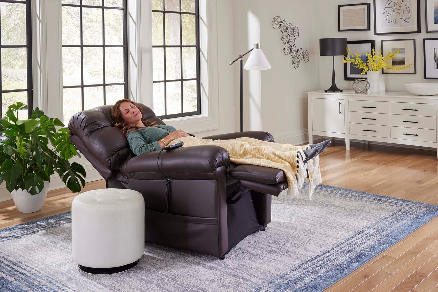 Lift Chair Canada – Golden Technologies Cloud PR510 with HeatWave™ Option