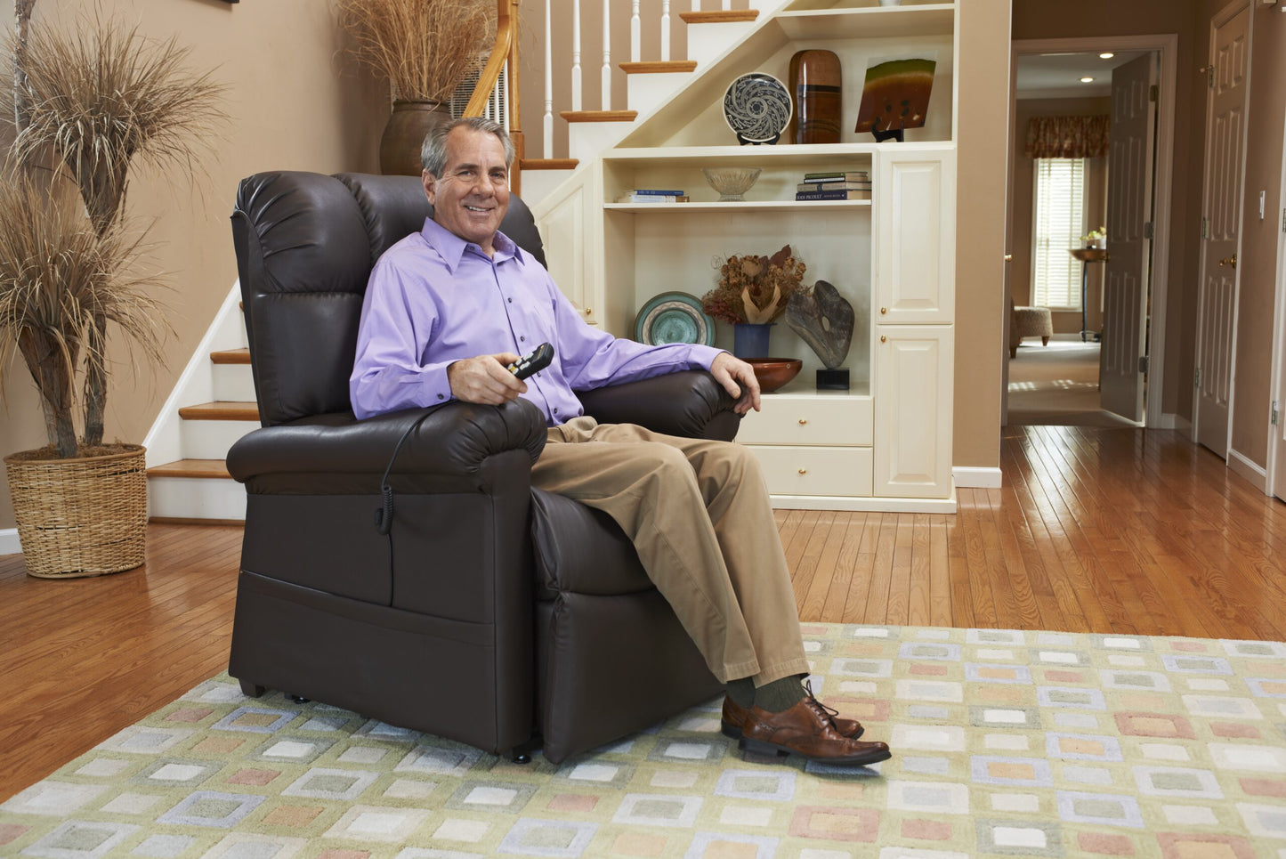 Lift Chair Canada – Golden Technologies Cloud PR510 with HeatWave™ Option
