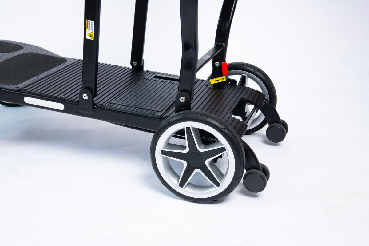 eFOLDi Compass rear wheel, frame and anti-tip wheel detail