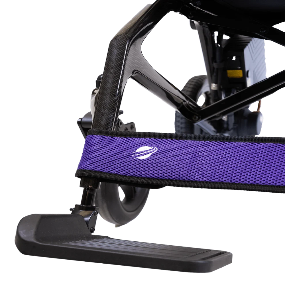 Side view of the vibrant purple calf rest pad and seating on the Travel Buggy AEROLUX 2C.
