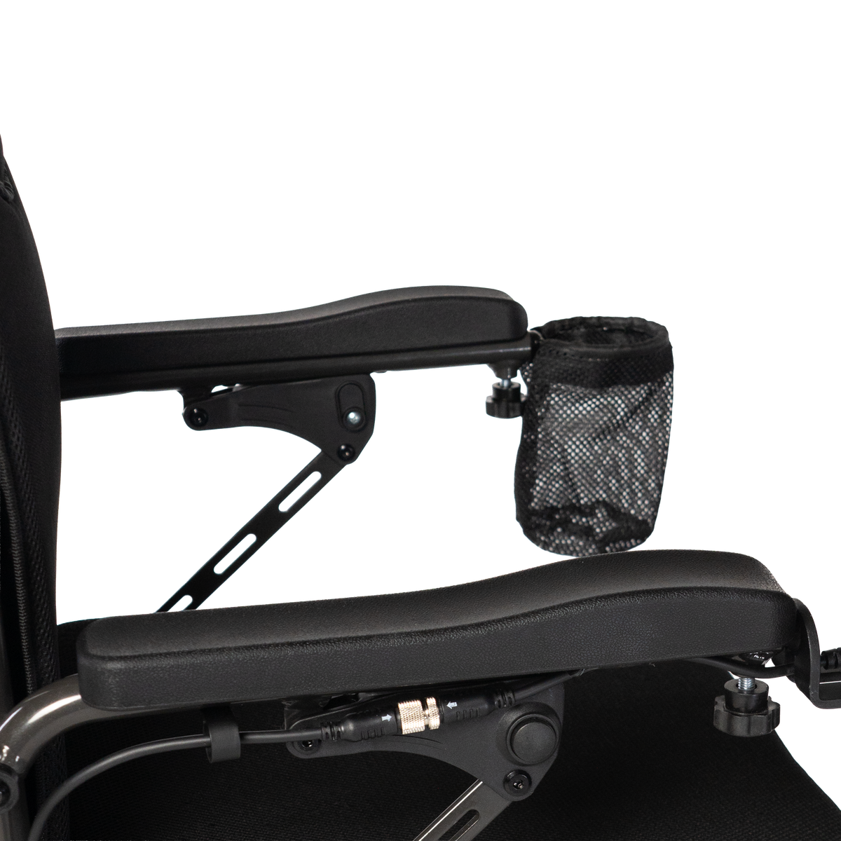 Wider, contoured armrest on the Travel Buggy DASH 3